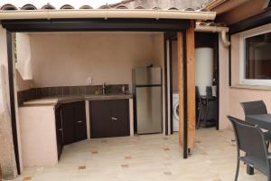 maison climatisée 150 m de la mer