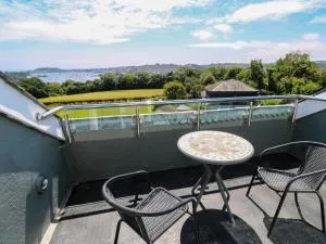 The Crows Nest - 法拉盛