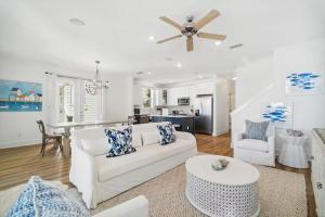 Sound Waves Getaways by Oversee 30A