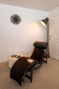 Cozy Glam Patchway Garden House Sleep 9 Mid-Long Term Welcome