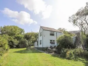 Tal Eryr - Clynnog-fawr