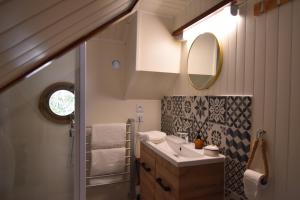 Péniche Spa Le Makara - Avignon