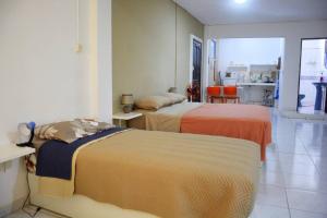 Lolf por la Plazuela Callejas, Céntrico y Ámplio