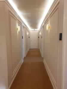 Appian Private Suites