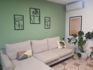 Central Home Away From Home