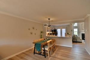 Amazing Renovated Townhouse