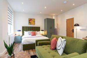 Loft - Deluxe Studio Apartment 2