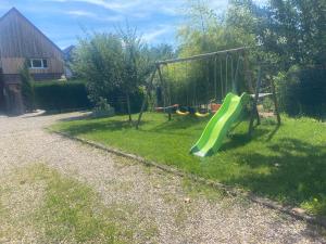 Maisons de vacances Le Grand Charlyse, de 1 a 10 personnes : photos des chambres