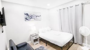 Exotic Homes Gillespie Dr by SD stay