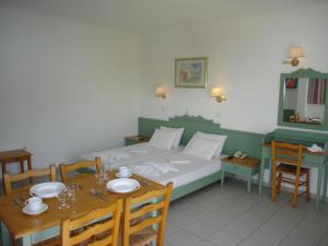 Andromeda Hotel Apartments