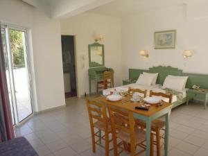 Advanced Studio with Sea View (2-3 Guests)