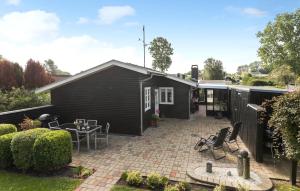 Gorgeous Home In Hornslet With Kitchen