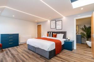 Majestic - Superior 2 Bedroom 9