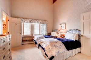 Bachelor Gulch Road 57 by East West Hospitality