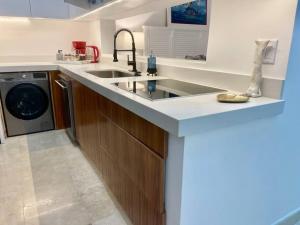 Stunning Views Beach & Lifestyle