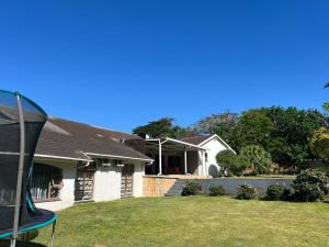 Alexander Guest house