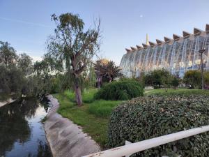 Turia Gardens Rooms - Authentic Valencia Parklife Downtown - VLC Urban Rental