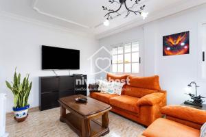 Ave Fénix San Isidro, by Nivariahost