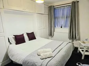 Cosy Room Stay 3 - Hackbridge