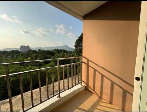 มัณดาวีต์ คอนโดa