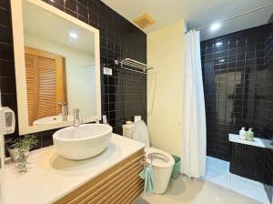 มัณดาวีต์ คอนโดa