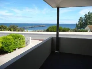 Jetty Views - Balgowan