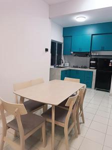 Faeyz Homestay Seri Serindit