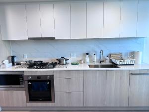 New condo near Lougheed Mall & SFU