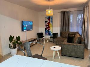 WhiteRose Apartments