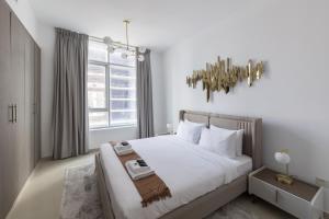 Stylish 2 bd Apt in Business Bay, Prime Location