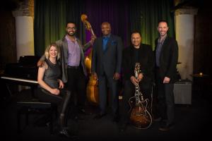 Holiday Inn Express & Suites Chicago - Matteson by IHG