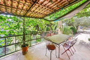 Villas Villa envoutante a Eyragues avec piscine : photos des chambres