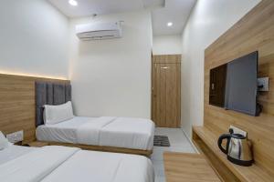 Hotel Apple View,Ahmedabad