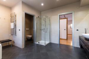 Appartamento con 2 Camere da Letto