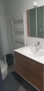 Appartements Residence Les Sources centre-ville F3 : photos des chambres