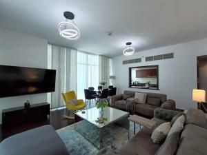 Quill Residence - Canal View Spacious 3 bedroom Apartment