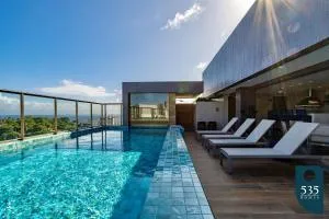 Apartamento 2 quartos a passos do Shopping Barra - Barra