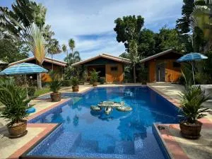 Paradies Home Resort - Ban Pa Yup