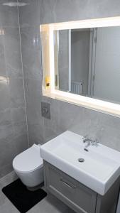 Stylish Riverside Apartment