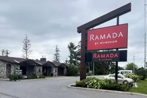 Ramada by Wyndham Ottawa On The Rideau - Cornwall