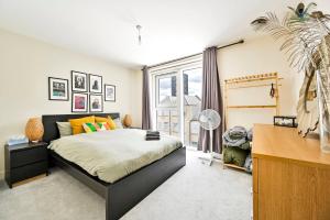 2 Bed Flat Next Old Street Tube