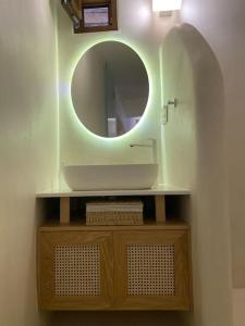 Teviot, "The cellar"