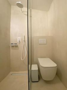 Teviot, "The cellar"