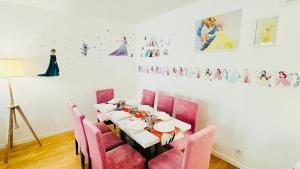 Mickey Mouse - Gare - Centre - Lac - Parking - Wifi