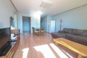 Island story pension