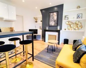 CHIC & ELEGANT - Au Coeur de la Ville Historique - Le Pré-dʼAuge