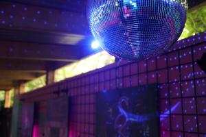 Ammonite Glamping Pod & Hot Tub