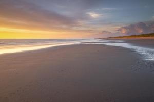 DUINUNDER In de duinen, loopafstand naar t strand