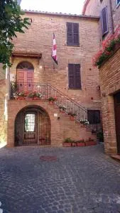 Casa piccolo teatro Monteleone d'Orvieto - San Lorenzo