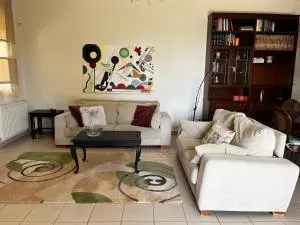 Serena House - Dhráfi